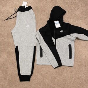 Nike Black and Gray Hoodie Set